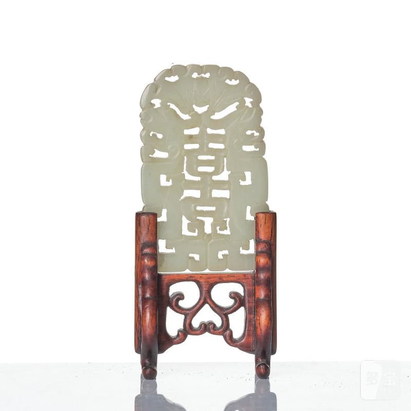 A carved nephrite cup with 'chilong' handles, - 图5